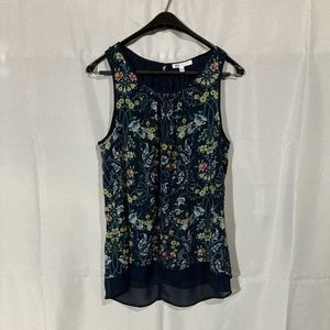 DR2 size M sleeveless women’s top